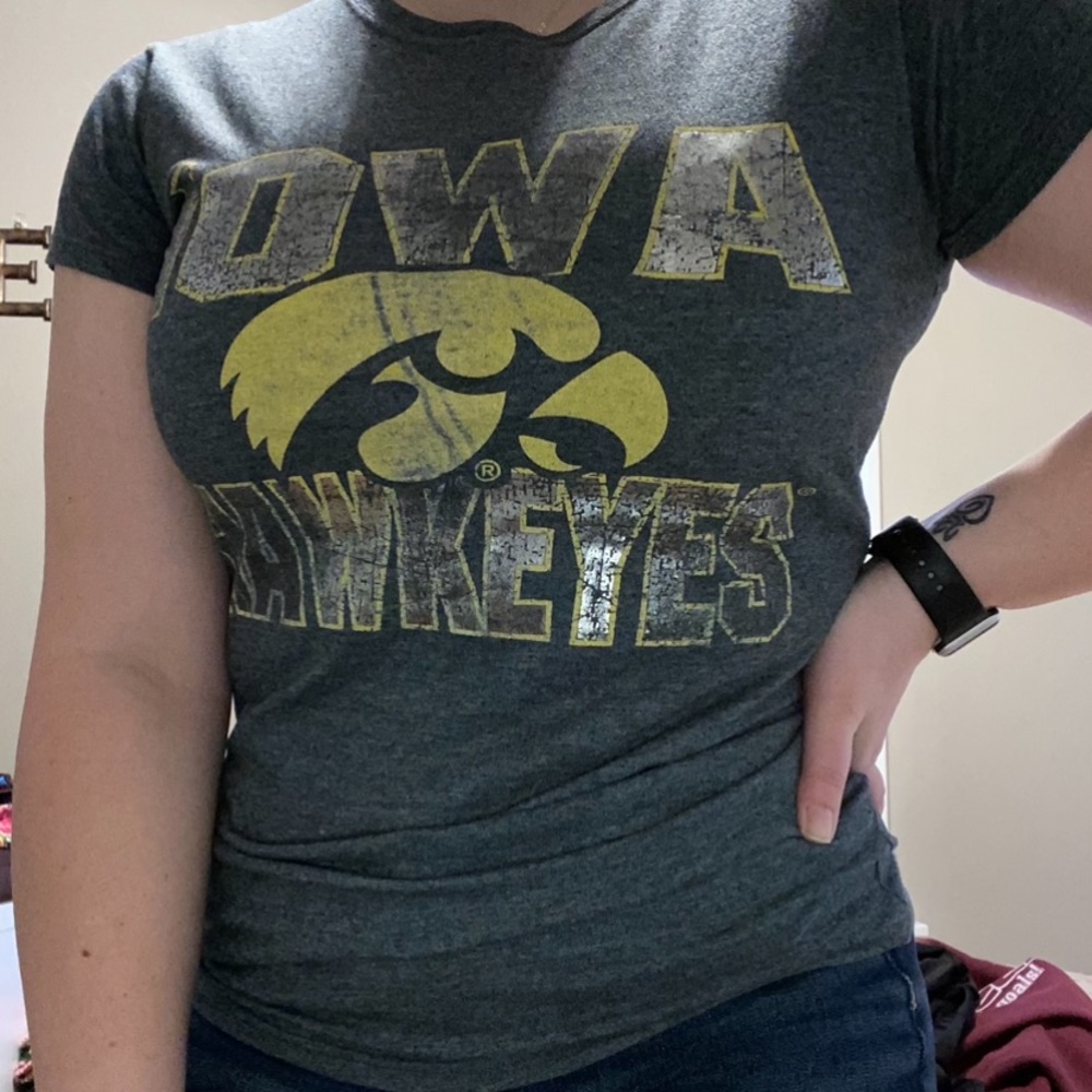 Iowa Hawkeyes T shirt